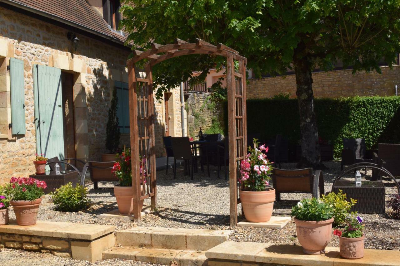 Domaine Lacoste Carsac-Aillac Exterior foto